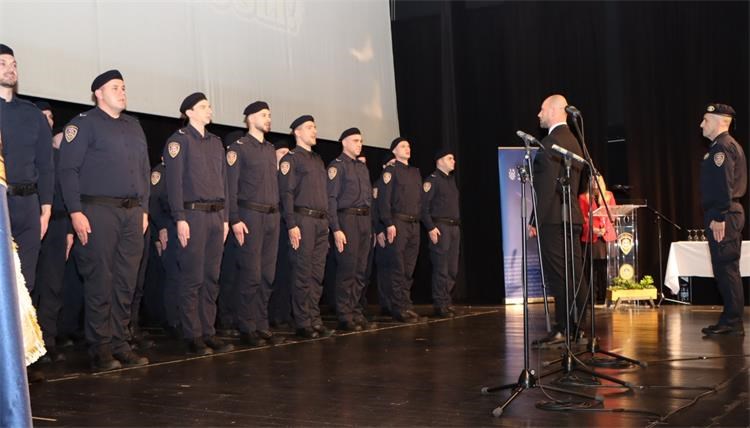 Slika /slike/Prisega 13-2-2026/Pravosudna policija - prisega 13-2-2026 (1).jpg